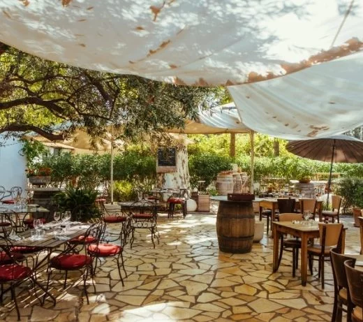 Restaurant à Perpignan : grillades au feu de bois, cuisine maison